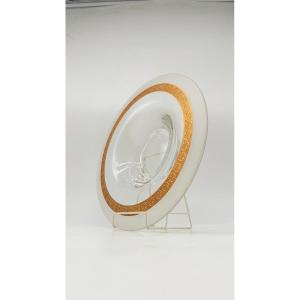 BACCARAT, centre de table en cristal moulé et doré à l'or fin, époque Art Déco 