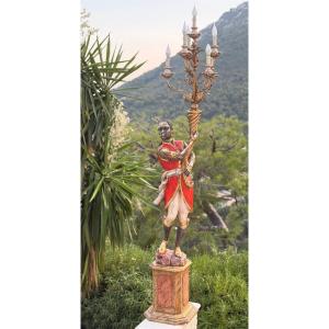  Grande torchère figurant un Maure gondolier en bois sculpté, Venise, fin XIXe siècle