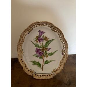 Royal Copenhagen Flora Danica Campanula Trachelium L Bellflower Oval Plate