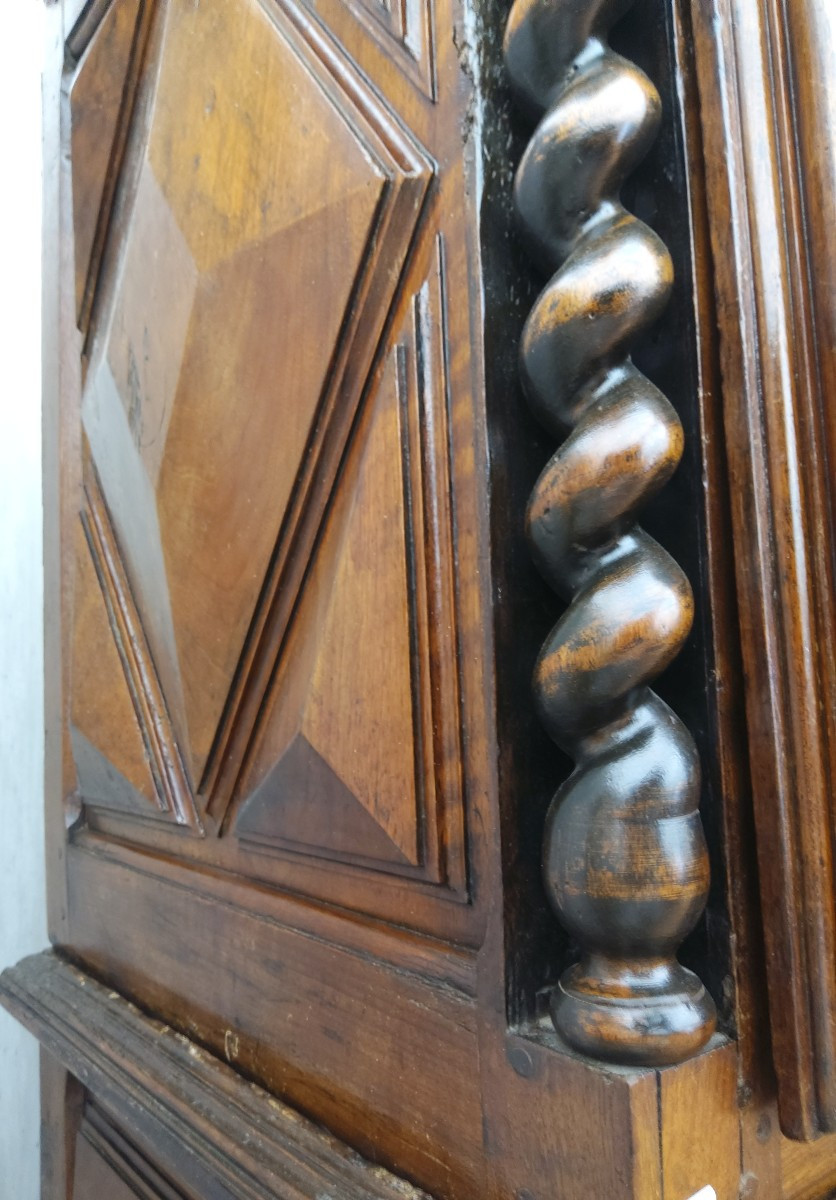 Louis XIII Standing Man In Walnut -photo-3