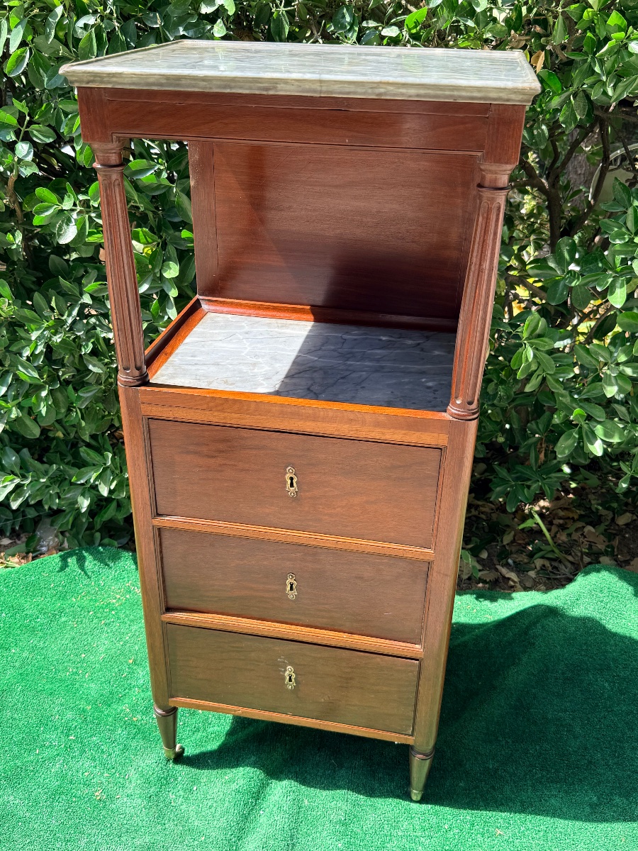 Louis XVI Barber 