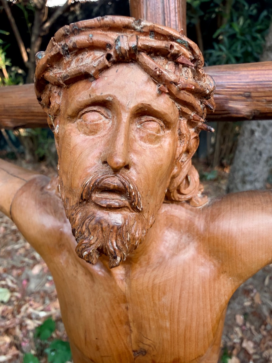 Christ On The Cross-photo-2