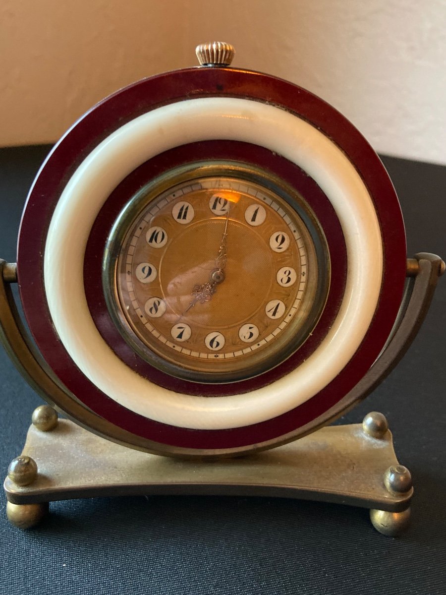 Desk Watch