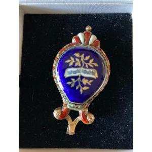Montre lyre or