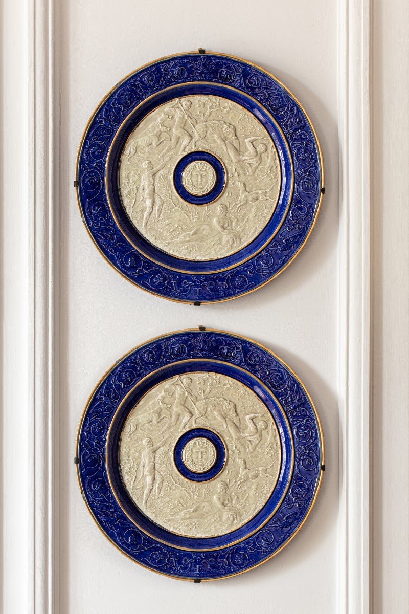 Pair Of Renaissance Style Round Plates By Gien Earthenware Factory & Sèvres Imperial Factory