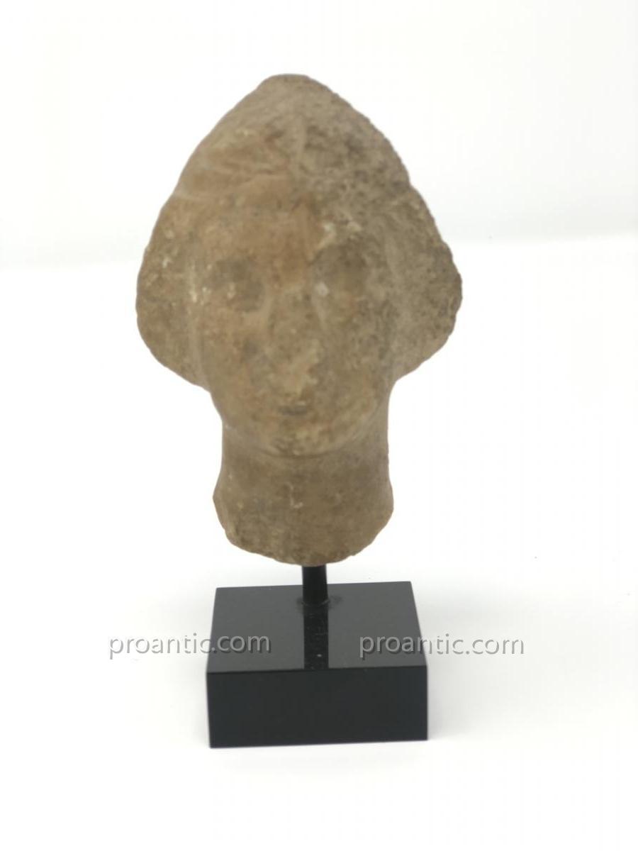 Petite tête de Vénus en marbre, IIIe siècle après J.-C.-photo-3