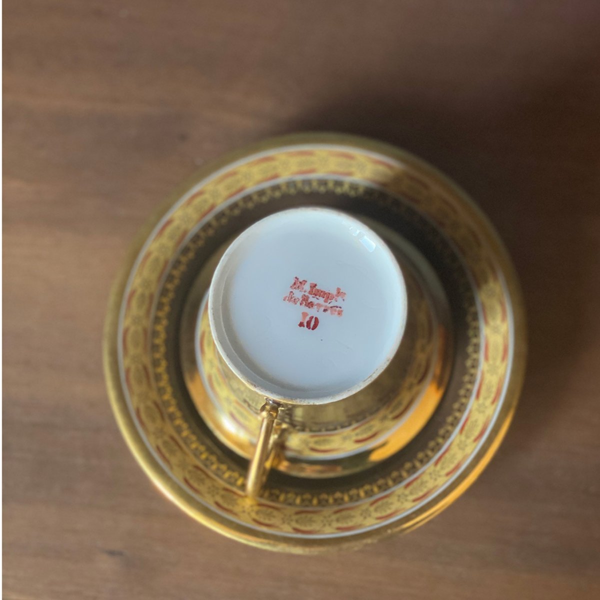 SEVRES Tasse Et Sa Soucoupe En Porcelaine De Sèvres achetée par le poêlier de Napoléon-photo-1