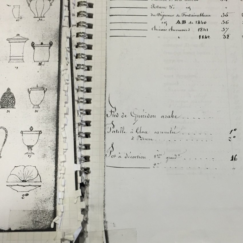 Rare Patelle à Beurre En Porcelaine De Sèvres du service du roi Louis-Philippe au château de Neuilly-photo-1