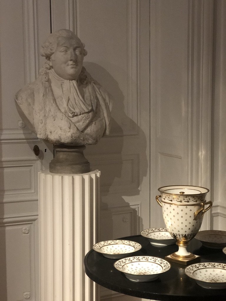 SEVRES Partie De Service En Porcelaine De Sèvres Empire Provenant Du GÉnÉral Comte Guyot-photo-3