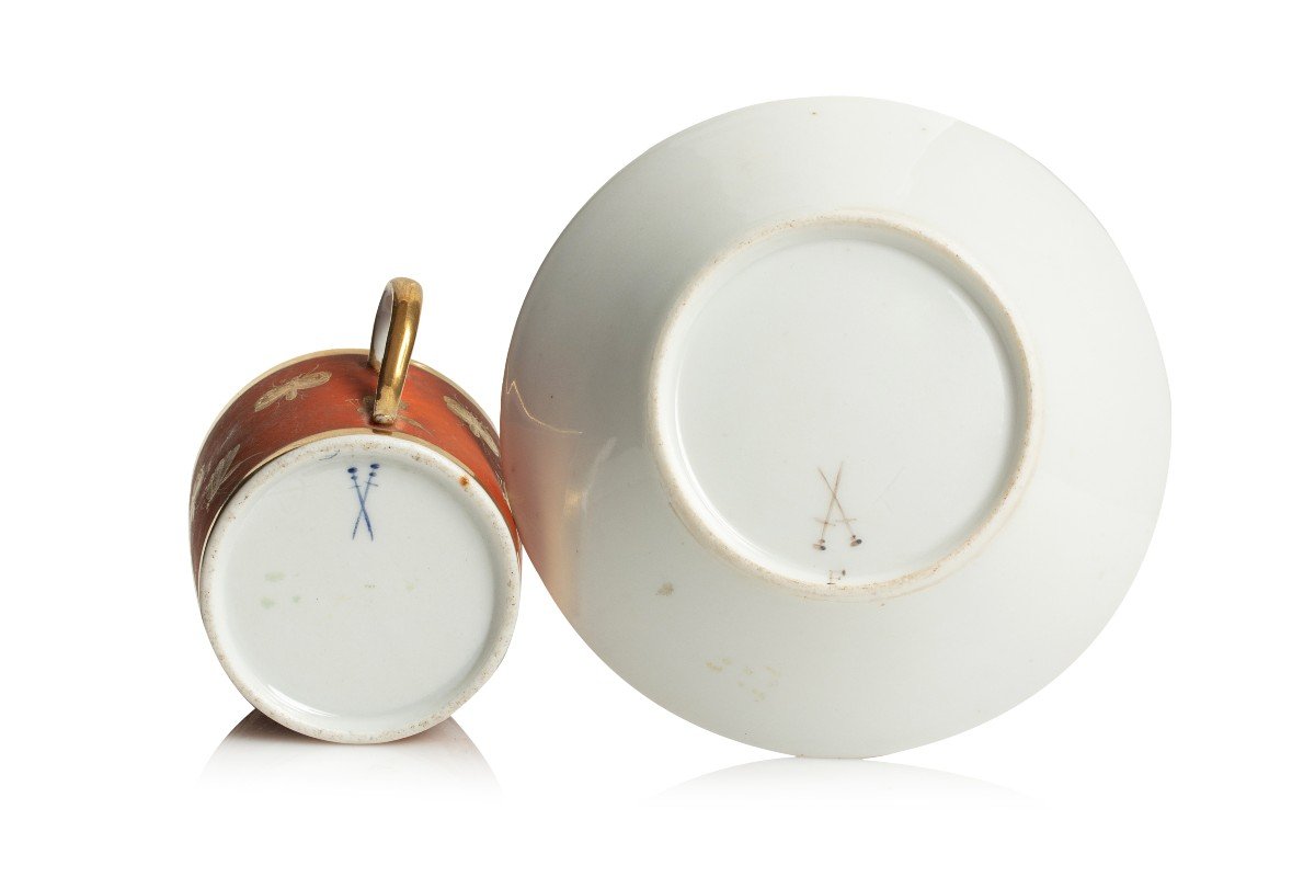 A Paris Porcelain Litron Cup And Saucer From Empire Period Decor With Butterflies-photo-3