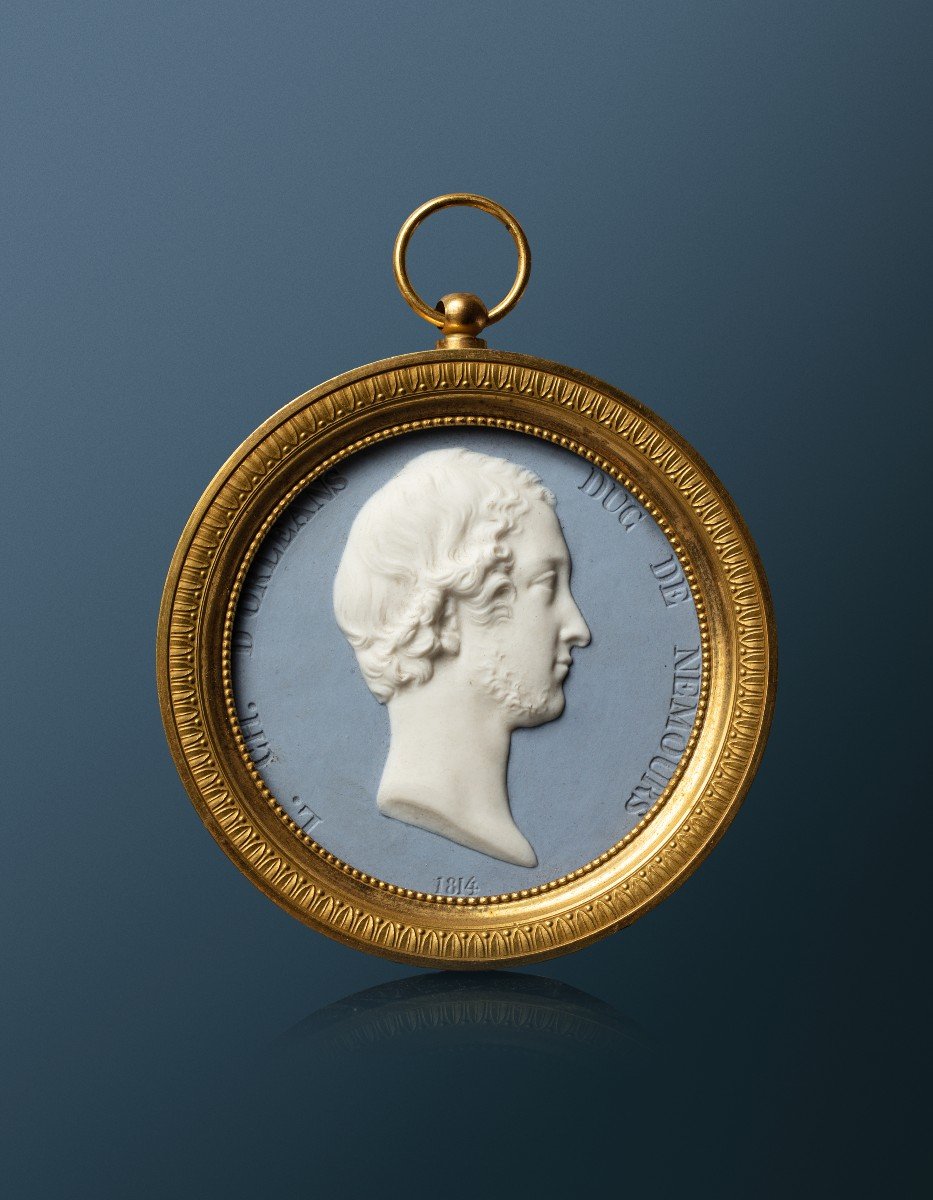 Sèvres Biscuit Medallion With Profile Of The Duke Of Nemours Son Of Louis-philippe Ormolu Frame