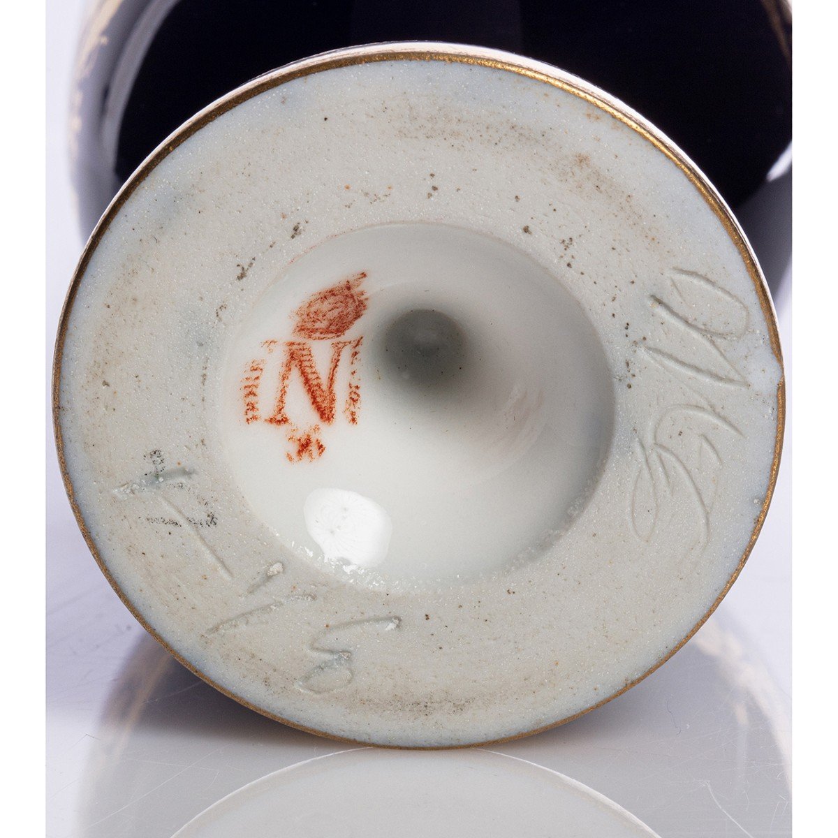 Coquetier en Porcelaine De Sèvres Du Service De l'Empereur Napoléon III aux Tuileries -photo-2