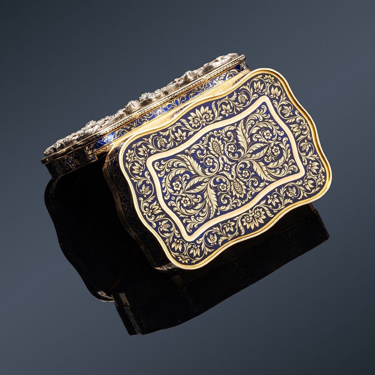 Tabatière  en Or, émail et Diamants au chiffre de Charles-Albert de Savoie, Roi de Sardaigne -photo-3