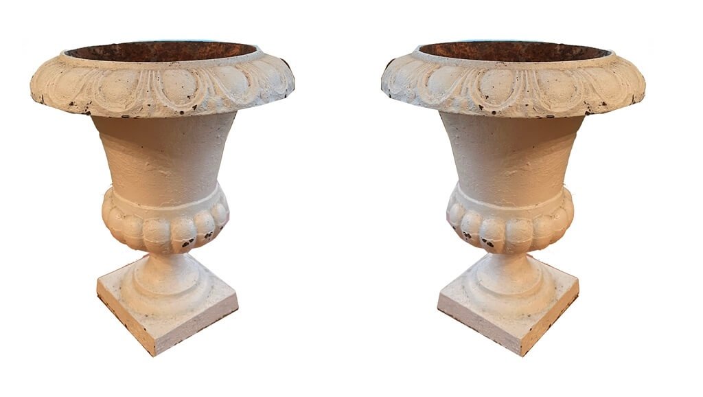 Paire De Vases Cratère Médicis  Biedermeier  Fonte Peinte En Blanc vers 1880-photo-3