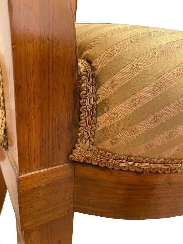Biedermeier Simple Mainz Chair Circa 1820. Walnut Veneered On A Softwood Body-photo-1