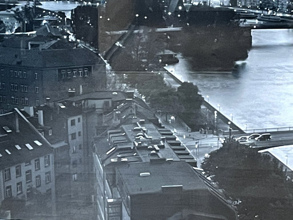 Large Framed Photograph Of Frankfurt Am Main, Matte Black Frame, Acrylic Glass-photo-2