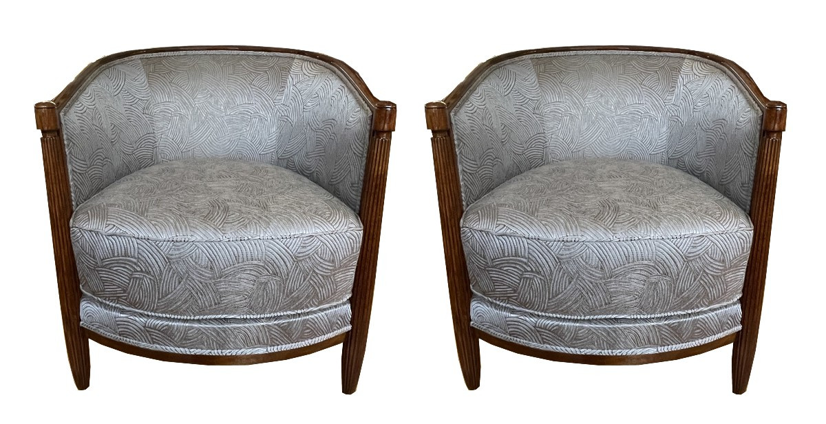 Élégante paire de fauteuils Bergère Art Déco français, vers 1925. En hêtre teinté.