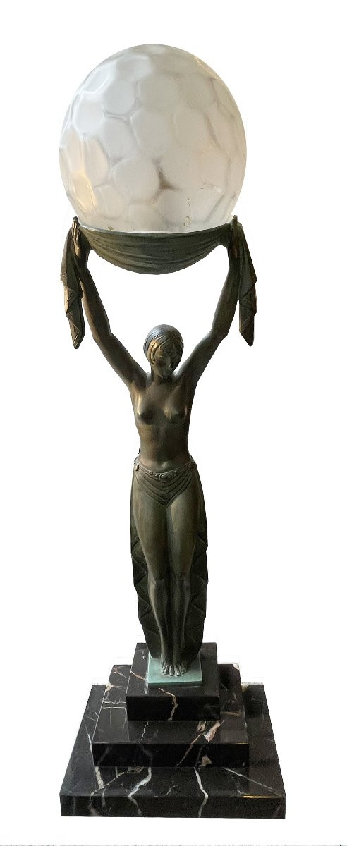  Lampe en bronze, signée « Fayral » et « Le Verrier », F. vers 1930, globe en verre d'originale-photo-8