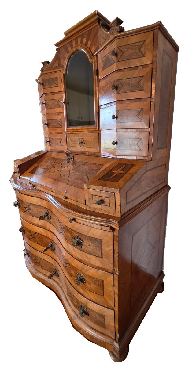 Drop-front Secretary Desk, Southern Germany, Circa 1760, Walnut Veneer, Central Locking Mechanism-photo-3