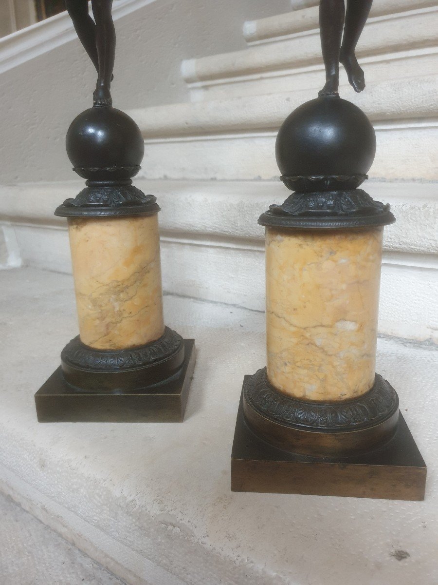 Paire De Grands Candélabres En Bronze Et Marbre Vers 1830  -photo-4