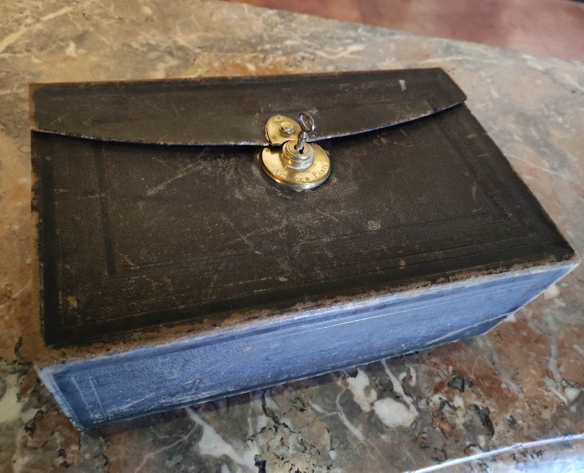 Nineteenth Century Parisian Toiletry Kit-photo-2
