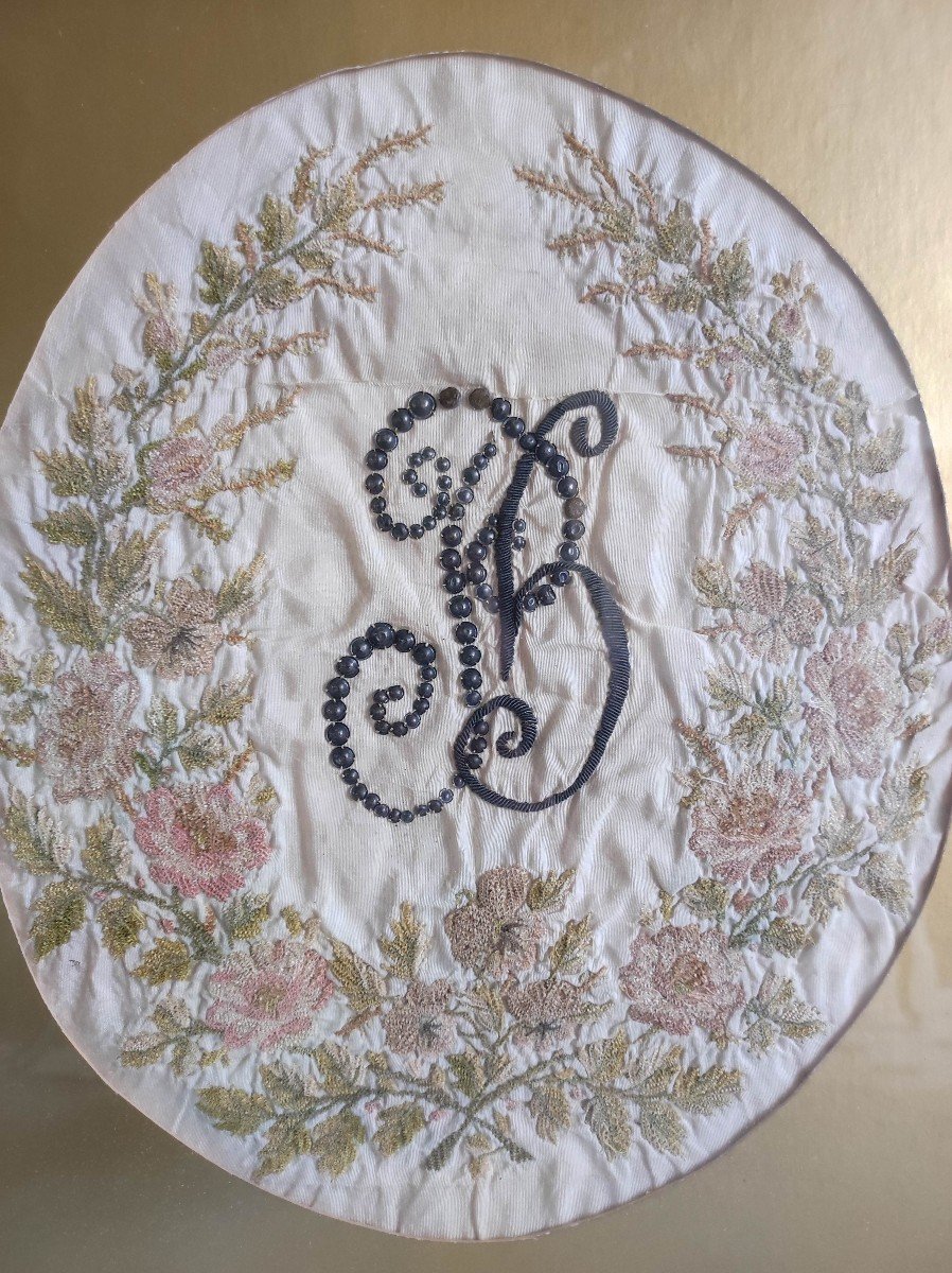 Pair Of Monogrammed Embroideries Late 18th Century-photo-3