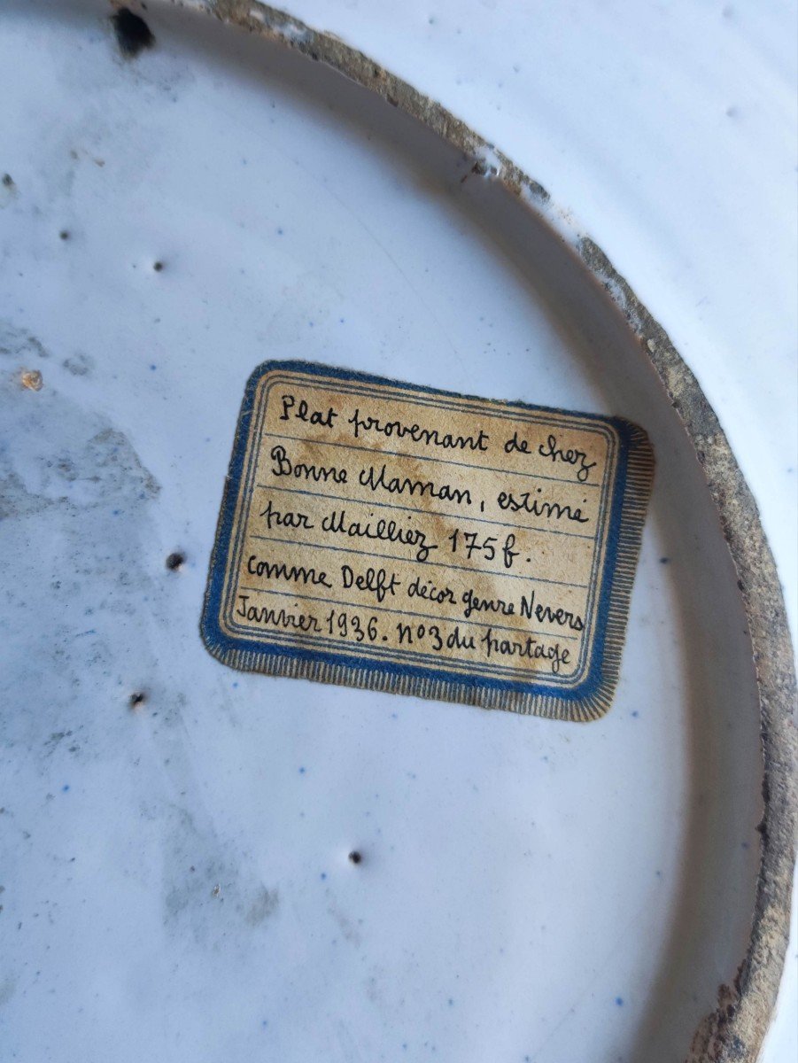 17th Century Chinese Delft Earthenware Dish-photo-1