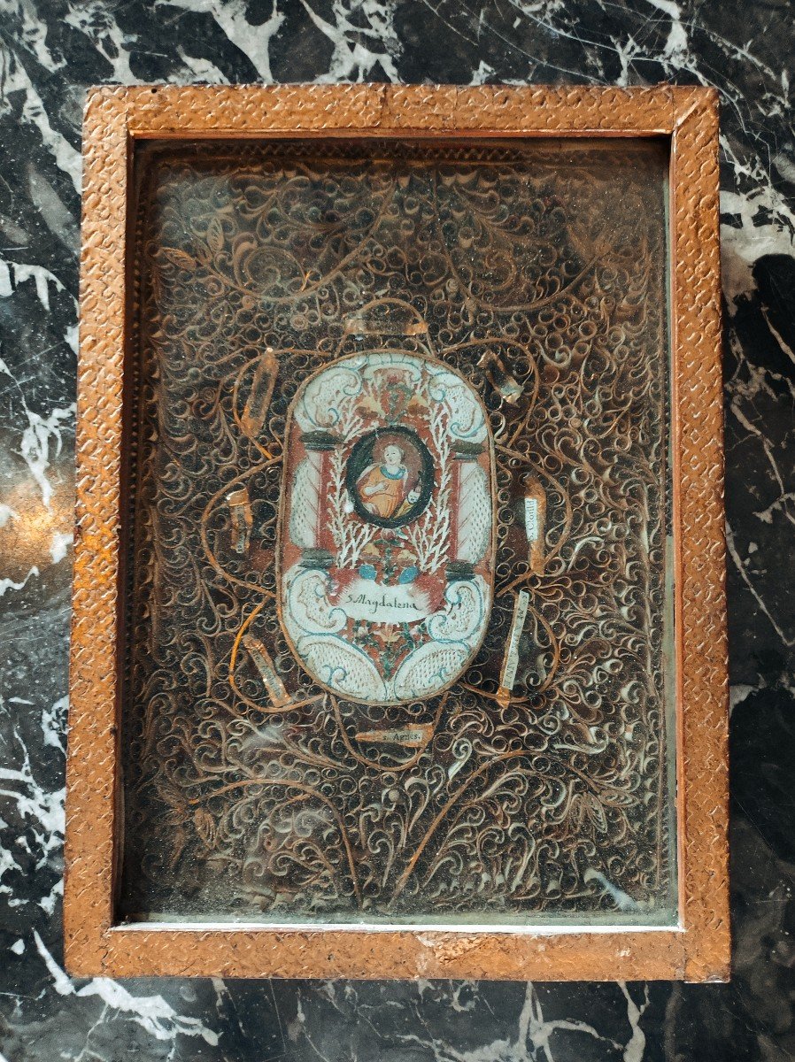 Reliquary Paperolles 18th Century