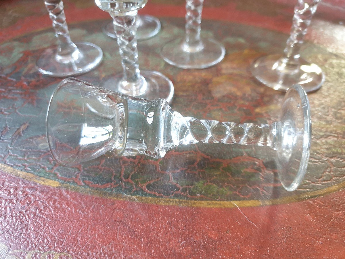 Series Of 6 Small Stemmed Glasses-photo-3