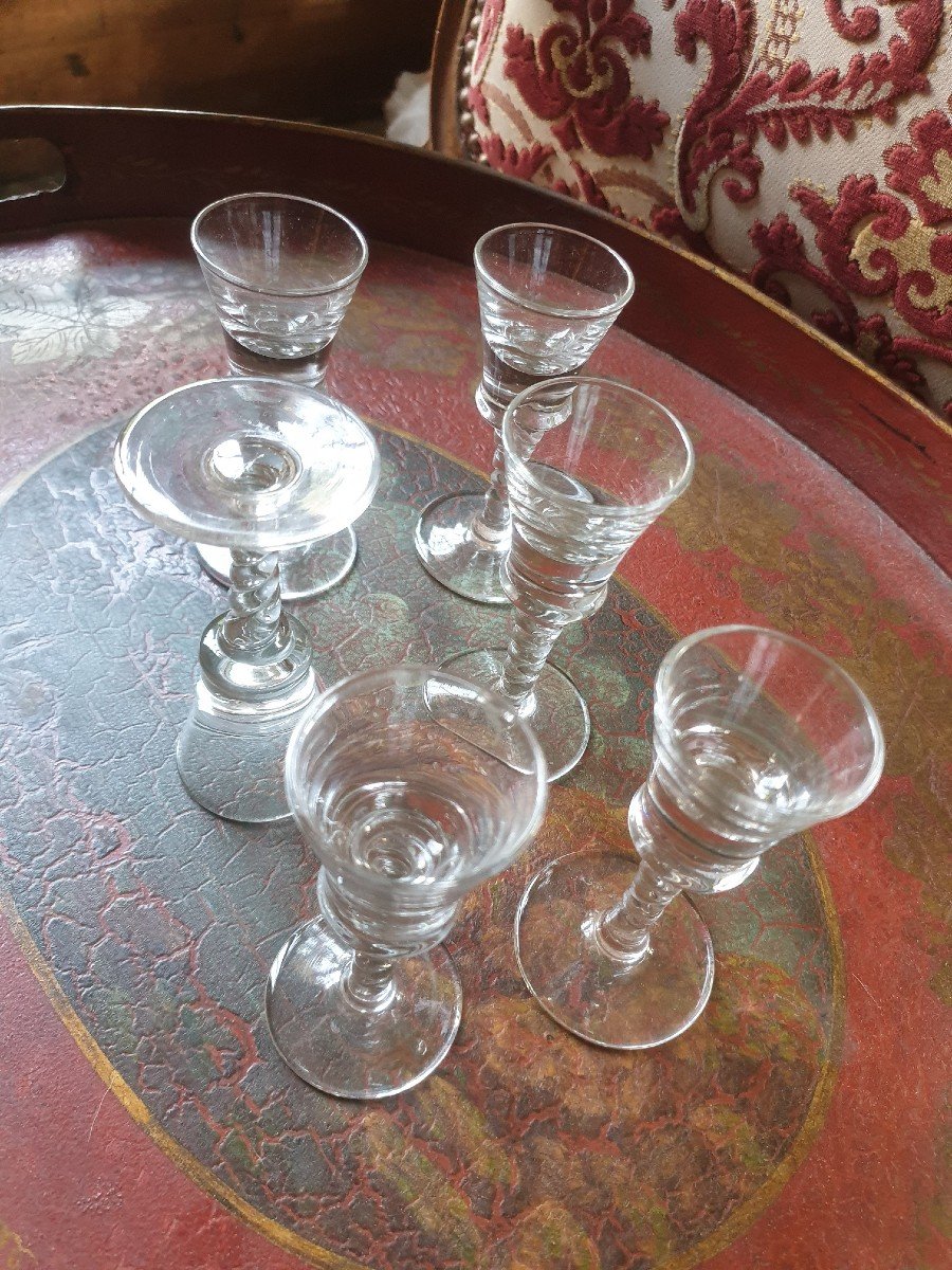 Series Of 6 Small Stemmed Glasses-photo-4