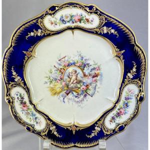 Exceptional Sèvres Porcelain Plate 1780