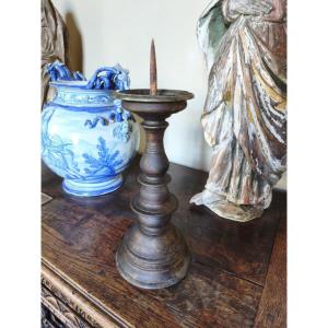 Grand pique-cierge bronze XV / XVIème siècle