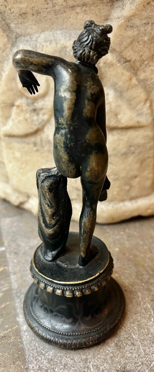 Sculpture En Bronze Représentant Aphrodite. Seconde Moitié Du XVIIIe Siècle-photo-3