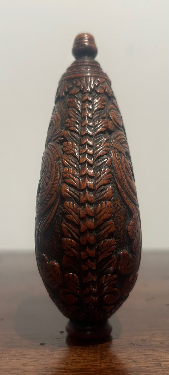 Carved Boxwood Snuffbox From The Late 17th Century. German Or Dutch Work.-photo-2
