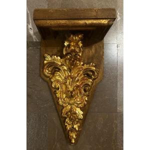 Corbel In Carved And Gilded Wood. Spanish Work From The 18th Century