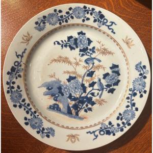 Assiette En Porcelaine Chinoise Du 18ème Siècle