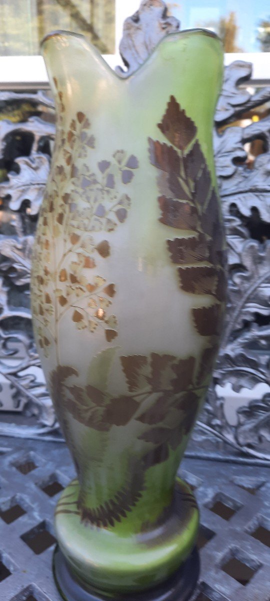 Galle Vase 3 Dorts Of Fern