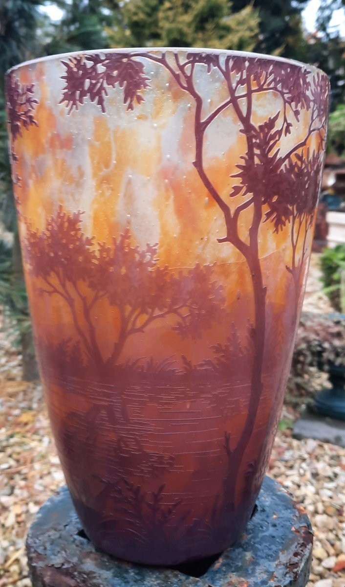 Daum Vase, France. Landscape.