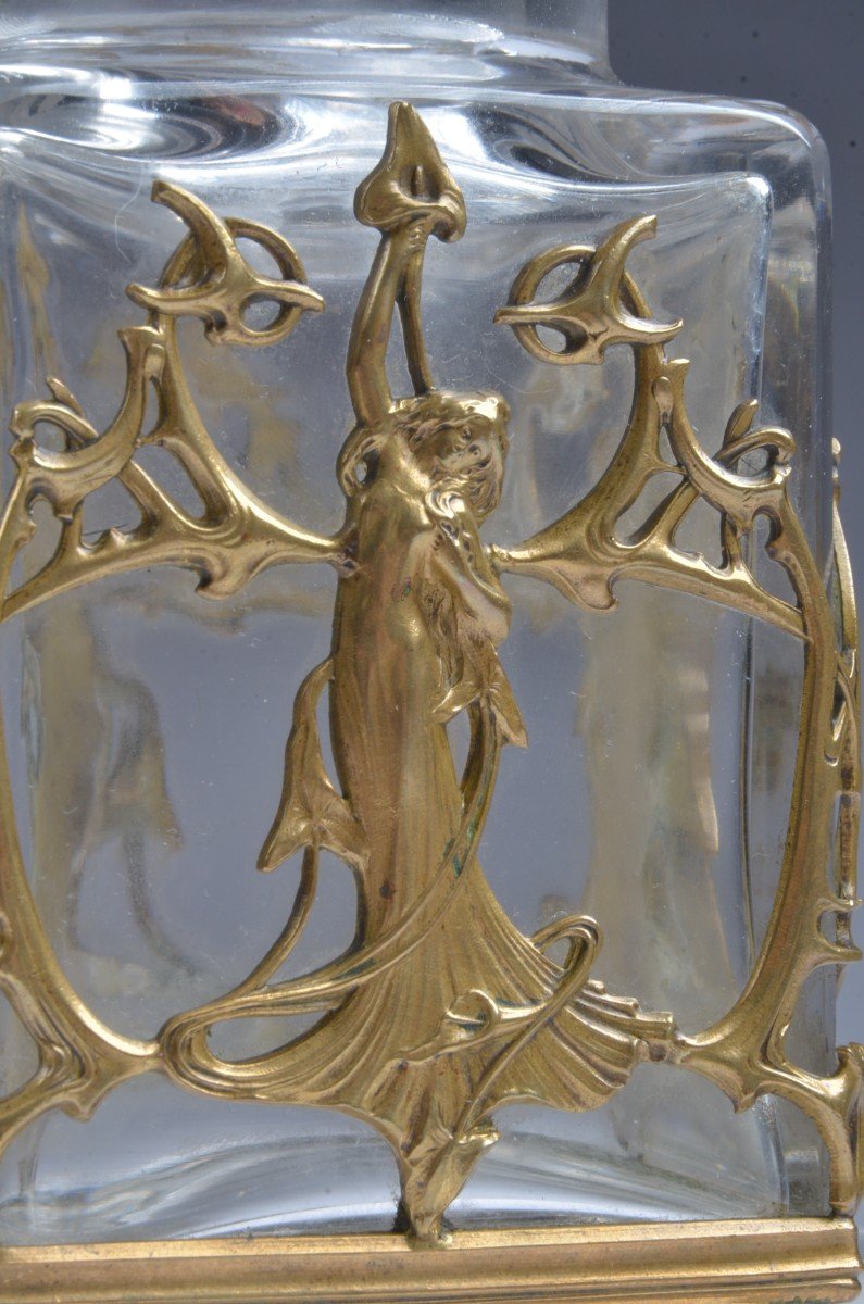 Art Nouveau Crystal Jar With Stopper-photo-2