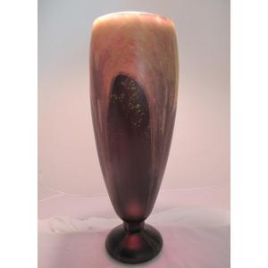 Overlay vase signé Schneider
