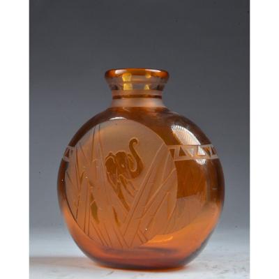 Pelgrim Muller Freres Luneville Art Deco Elephant Vase