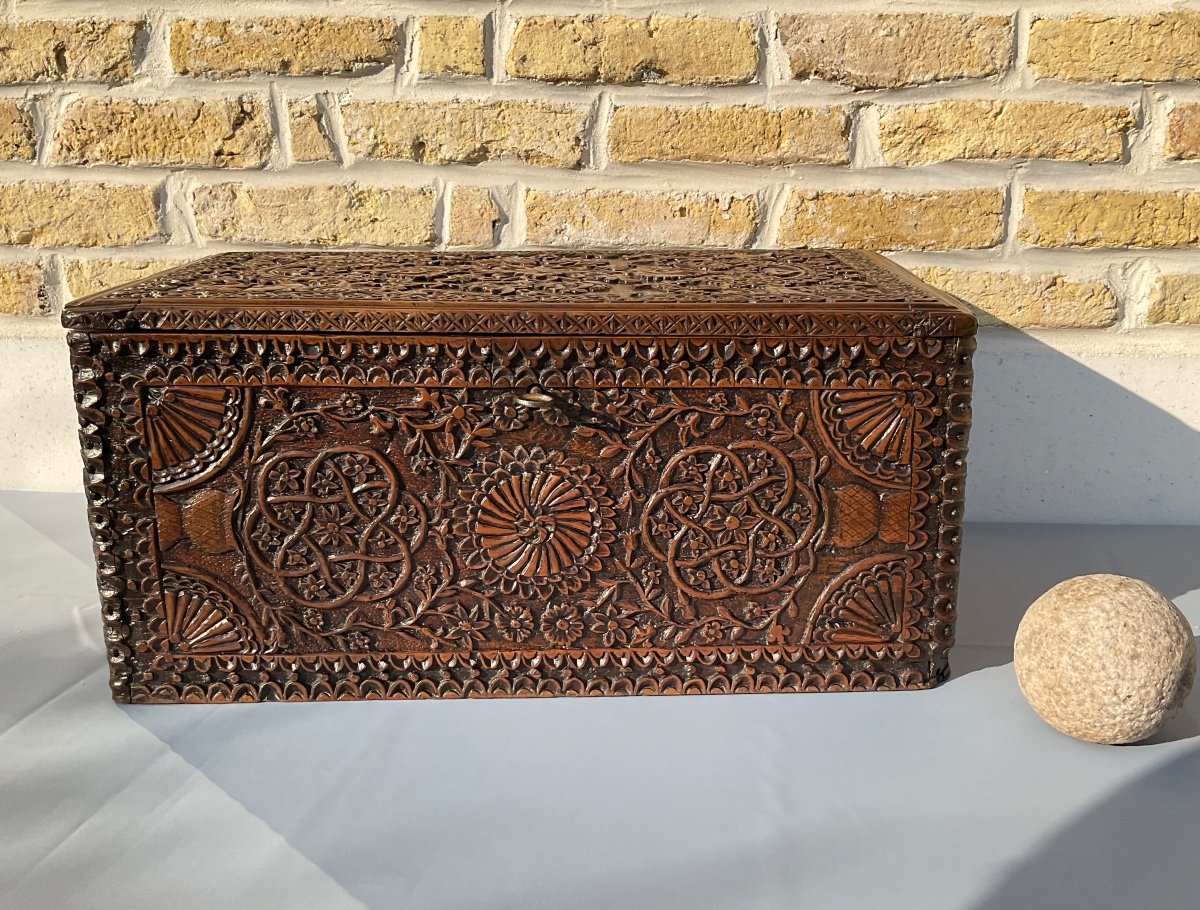 Wooden Box From Saint Lucia 19th Century -photo-5