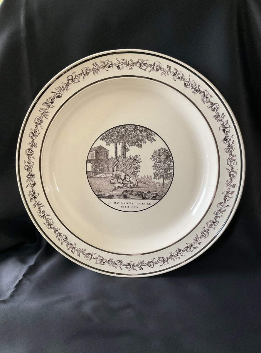 Montereau  Plat Sépia   < Fable de   La Fontaine > 19éme Siècle -photo-2