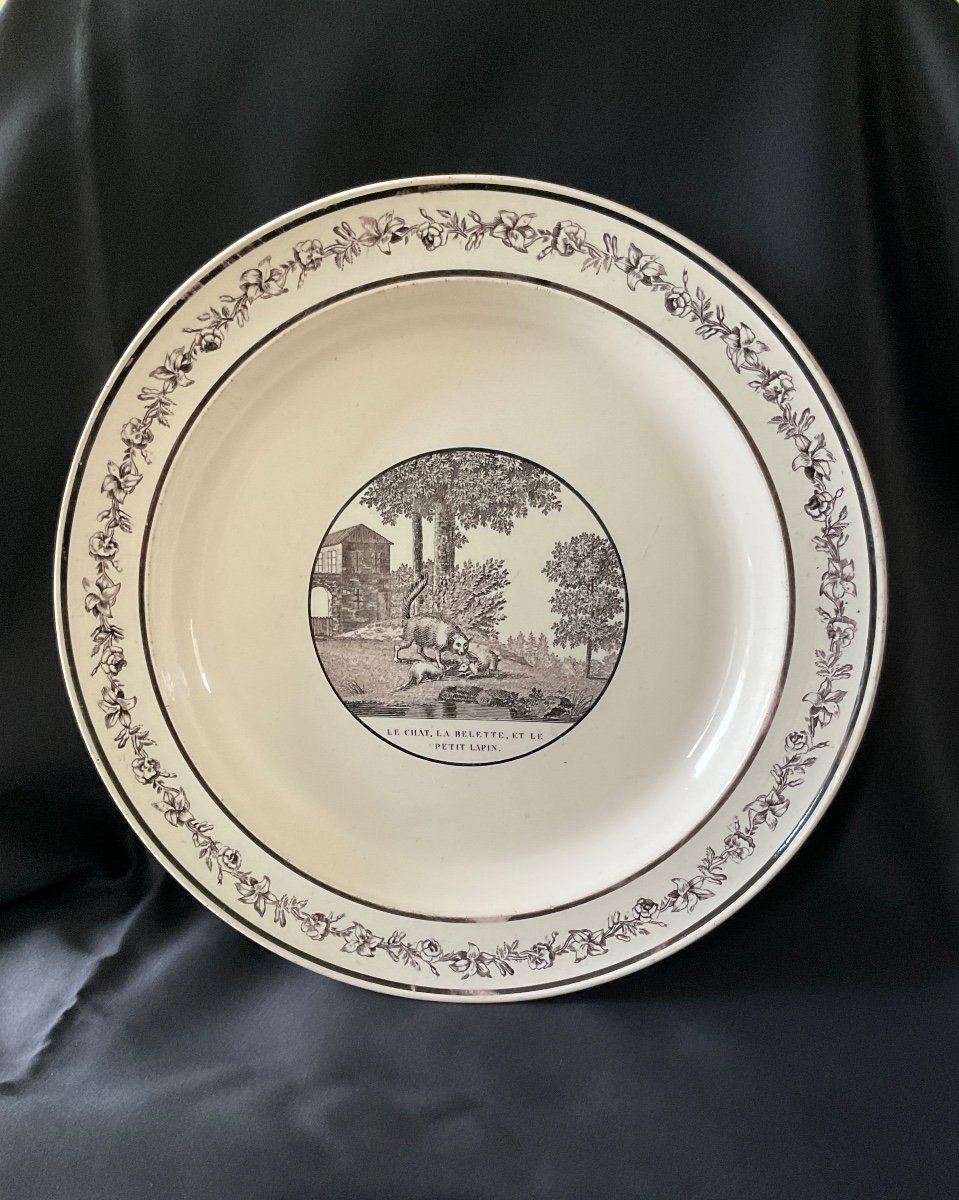 Montereau  Plat Sépia   < Fable de   La Fontaine > 19éme Siècle -photo-3