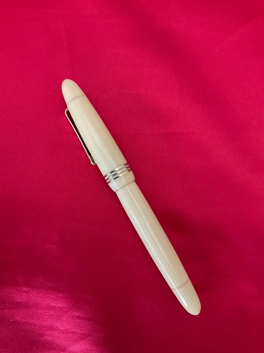 White Celluloid Fountain Pen 1940/1950-photo-3