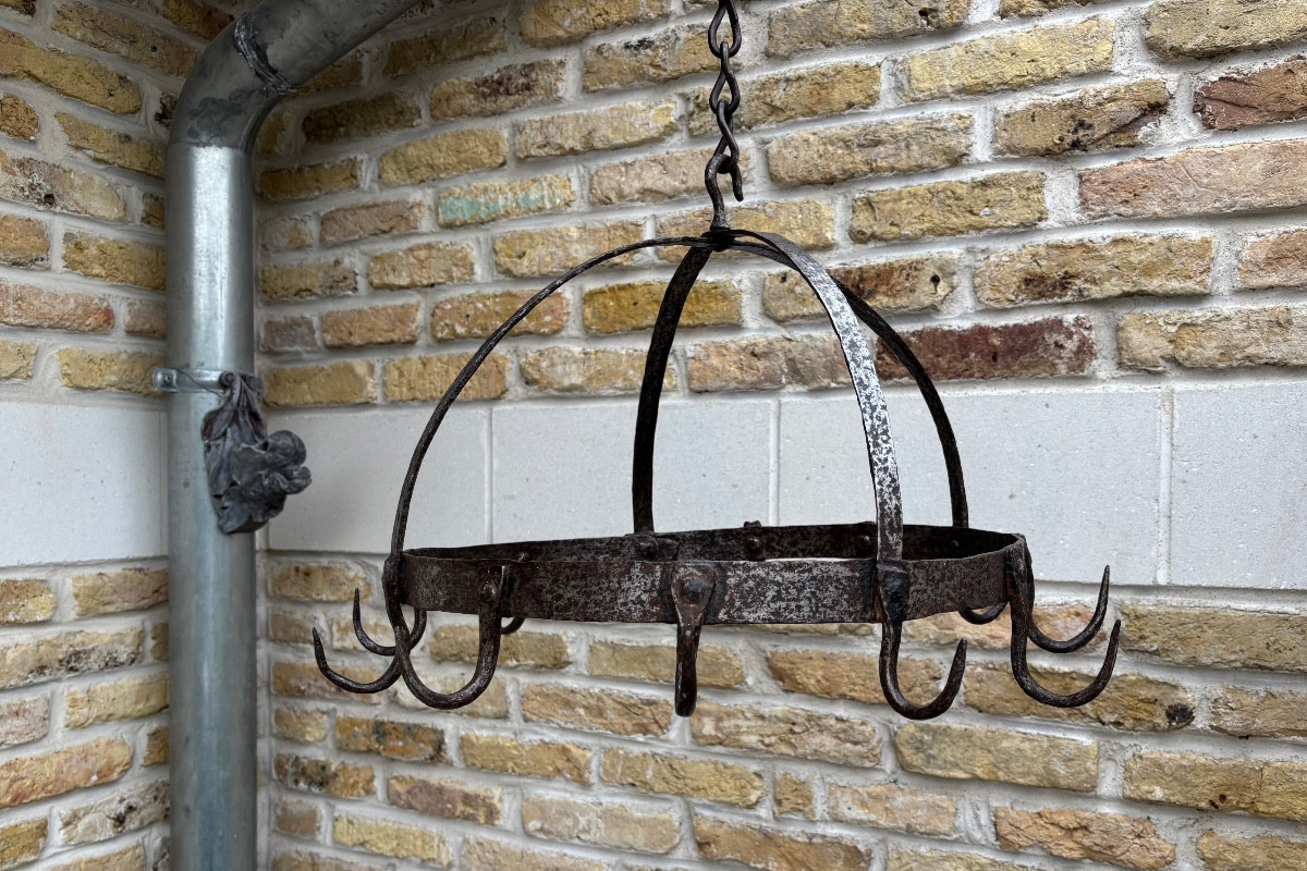 Couronne d’office en fer forgé fin 17éme Siècle -photo-3