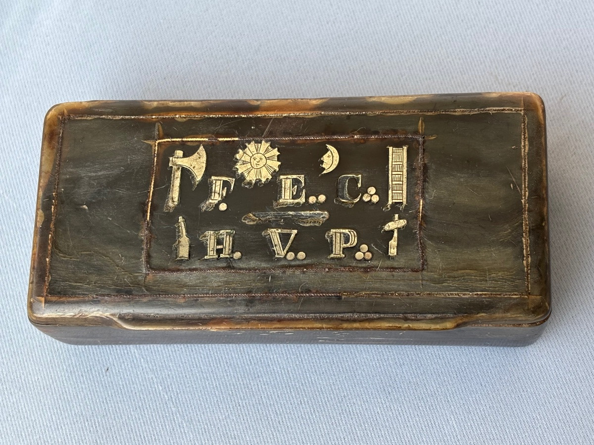 Tabatière Franc Maçonnerie en corne 19éme Siècle -photo-1