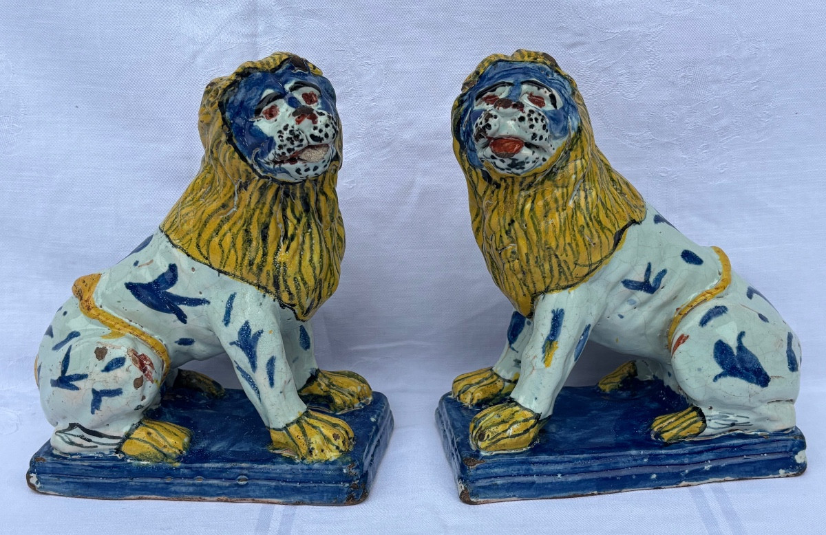 ROUEN Paire de lions en faïence 18éme Siècle -photo-7