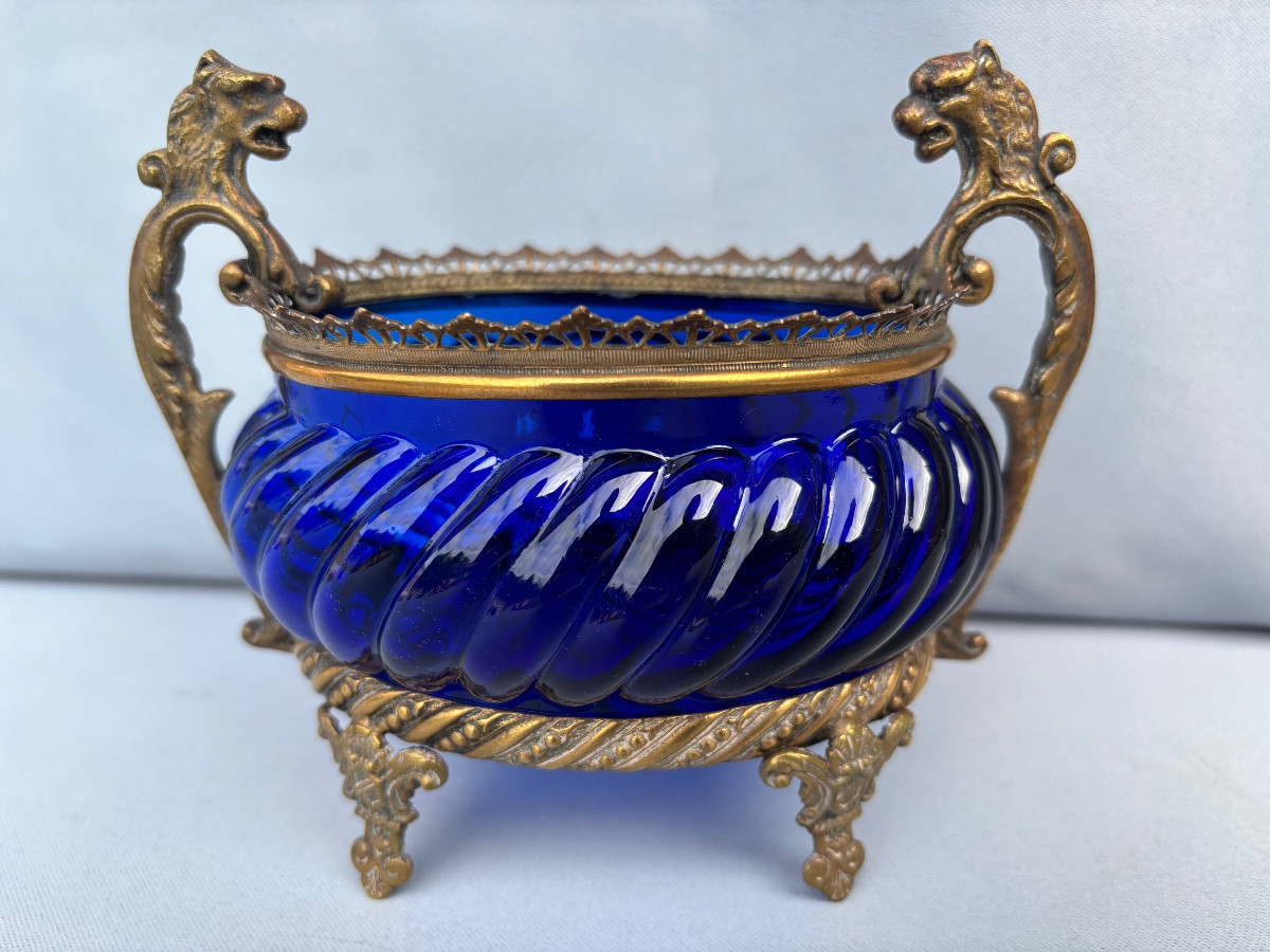 19th Century Cobalt Blue Glass Empty Pocket-photo-3