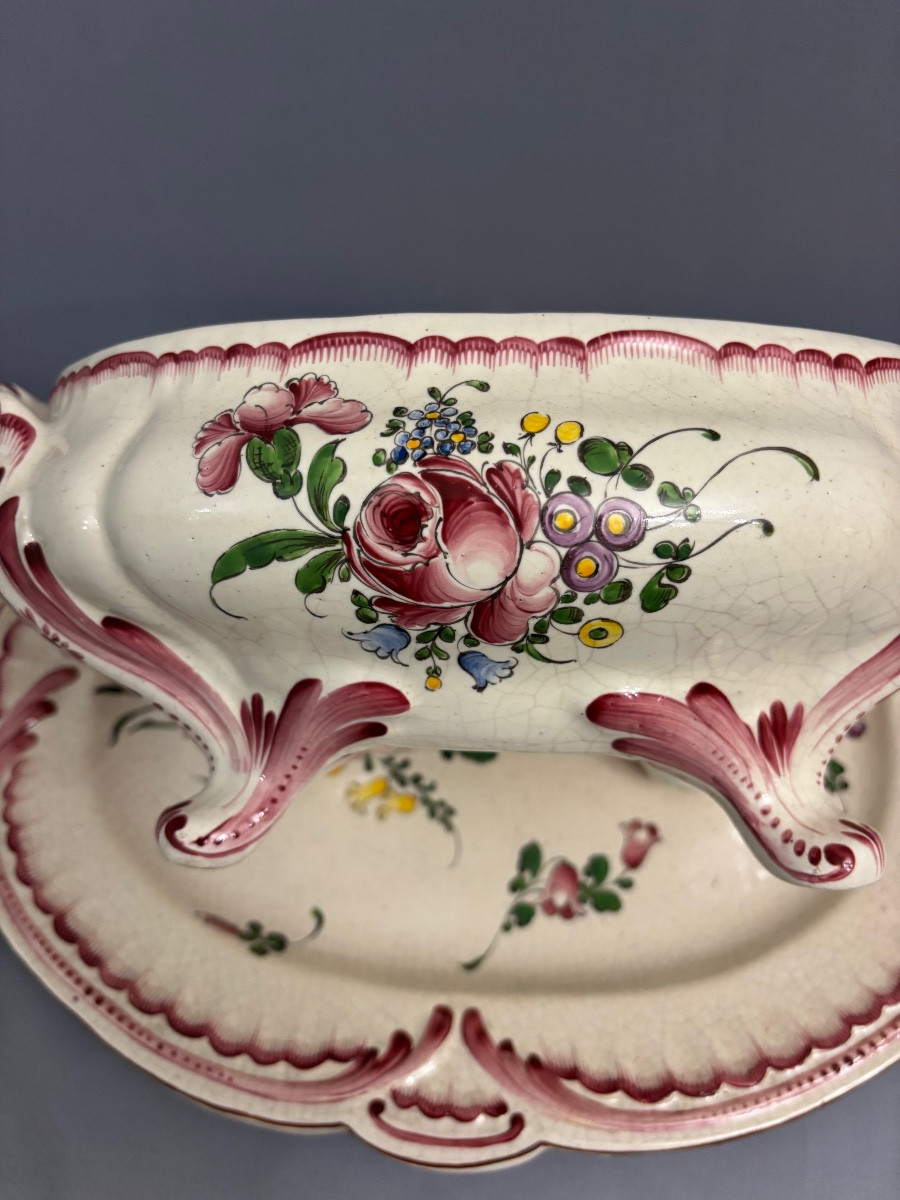 Soupière en faïence des Islettes 19éme Siècle -photo-1